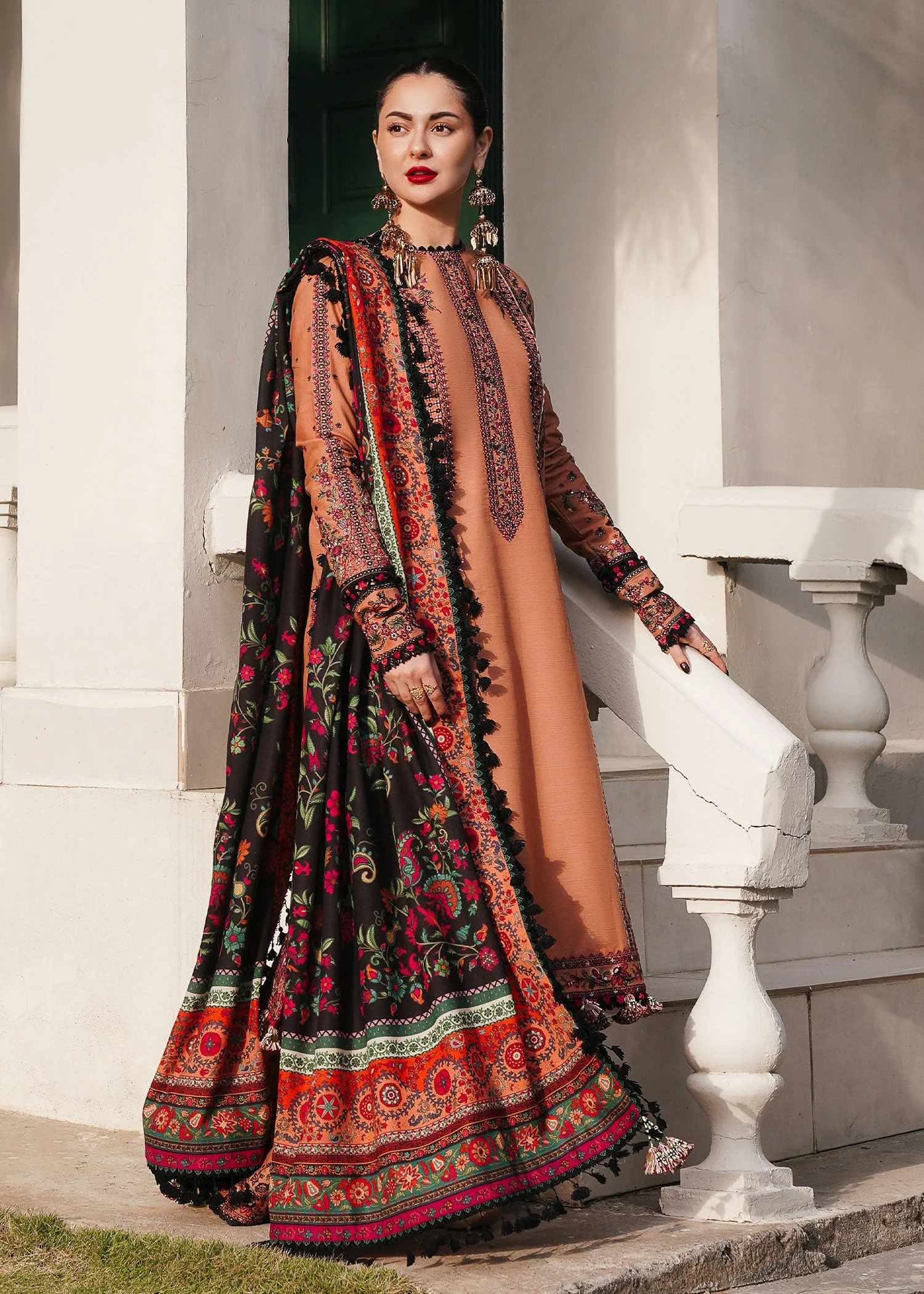 Hussain Rehar “Sahira” Embroidered Khaddar Unstitched 3PC Suit (FG - 7) - Image 2